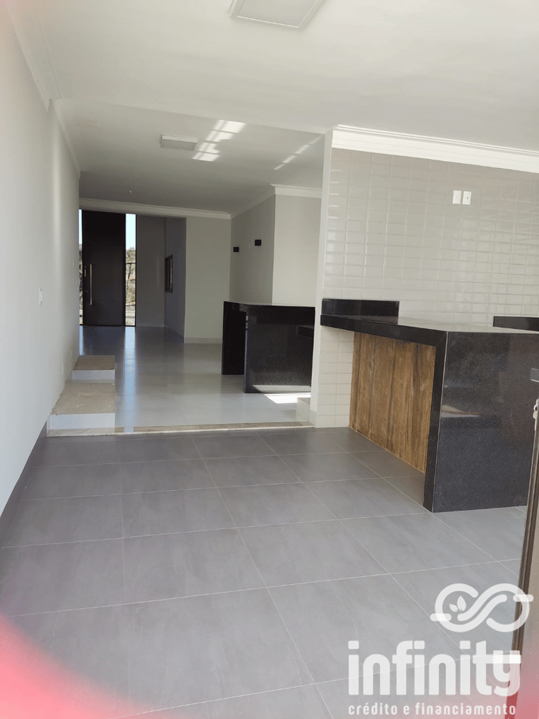 Foto 6 de 7: Casa 4 Suítes - Bairro Granja Marileusa