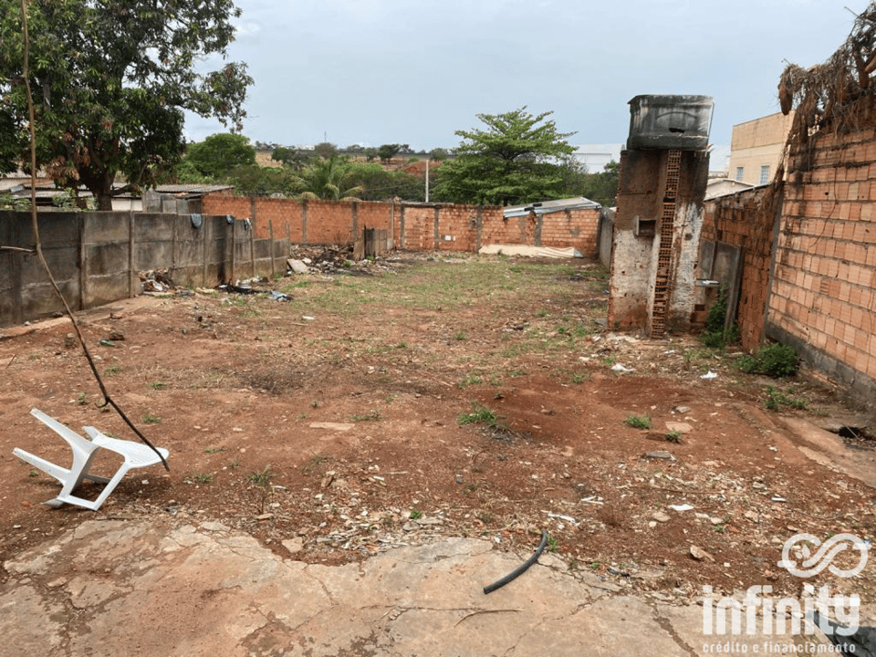 Foto 1 de 2: Terreno 396m² - Bairro Saraiva